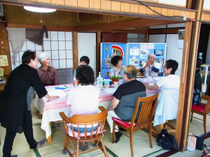 認知症予防ヨガ